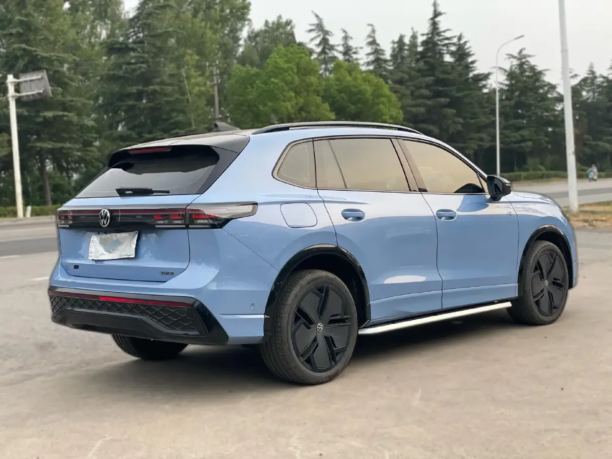 Volkswagen TiguanL